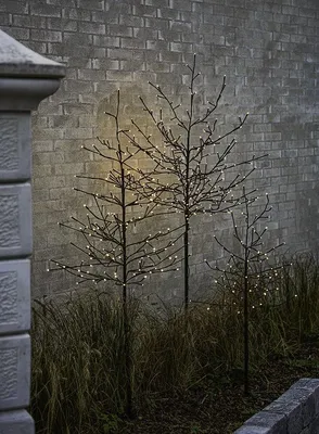 Produktbild von Sirius Noah LED-Baum 480 LED warmweiß außen 220 cm schwarz