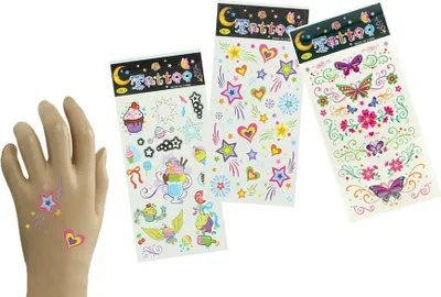 Immagine prodotto di set di 6 tatuaggi peel-off su cartoncino di circa 17x8 cm (dimensioni del cartoncino) assortimento irregolare