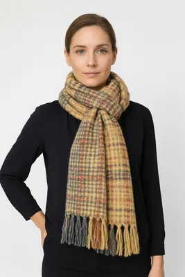 Produktbild von Winterschal Tscherpa  Italy, in modischen Farben von collezione alessandro