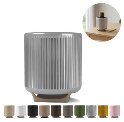 Produktbild von Übertopf geriffelt Mid-Century 9,4 cm auf Dreibein, 3D-Druck PLA – Seidensilber
