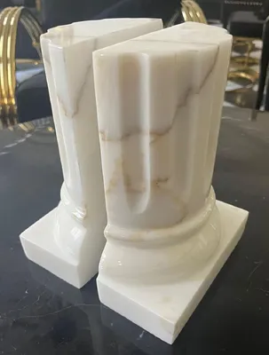 Zdjęcie produktu dla Casa Padrino zestaw marmurowych podpórek do książek Barokowe Kolumny Biały wys. 21 cm