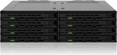Immagine prodotto di IcyDock 8x2.5" SATA/SAS in 1x5.25"m bay mobile rack