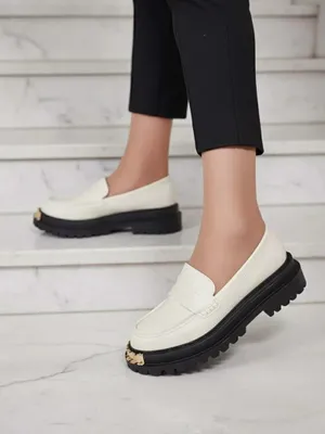 Zdjęcie produktu dla Loafersy Damskie Aurelia Beżowe na Platformie 5cm - Stylowe i Wygodne, rozmiar 38