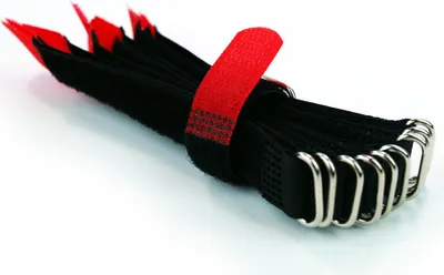 Produktbild von 10 x Klettkabelbinder 15 cm rot - Klett / Flausch auf UNTERSCHIEDLICHEN SEITEN! - DS Metallöse Goodymax®