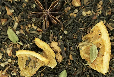 Produktbild von Schwarzteemischung Pu Erh Orange-Gewürze aromatisiert