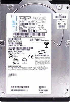 Produktbild von Hitachi 10K300 300GB Ultrastar, Fiberkanal, 300 GB, 8,89 cm (3.5"), 5 - 55 °C, -40 - 65 °C, 15G