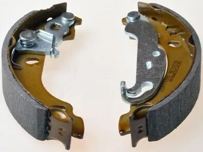 Produktbild von DENCKERMANN Bremsbackensatz Trommelbremse Hinten für FORD Fiesta Mk4 Schrägheck (JAS, JBS) B120189