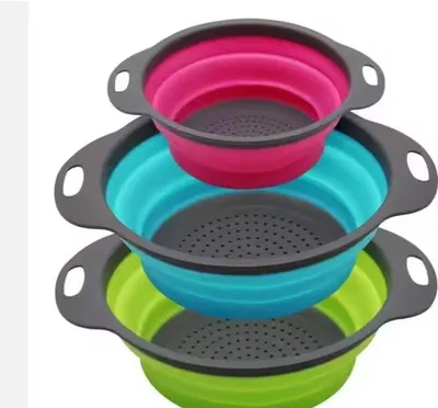 Produktbild von Faltbares Silikon-Küchensieb-Set, 3-teilig – platzsparende Abtropfsiebe für Nudeln, Obst und Gemüse