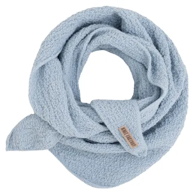 Produktbild von Knit Factory Yuna Mini Dreiecksschal - Celeste - 125x35 cm