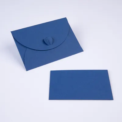 Produktbild von 50 x PresentFill® Karten + Mini-Umschlag aus 210 g/m² Recycling-Kraftpapier - Saphir Blau