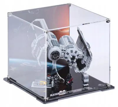 Zdjęcie produktu dla Czarna witryna z podświetlaną ścianką tylną, przeznaczona do zestawu LEGO® Star Wars 75347 – TIE-Bomber