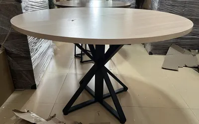 Zdjęcie produktu dla Stół do jadalni stół kuchenny nowoczesny blat stabilna konstrukcja kolor czarny z Holzwerkstoff (MDF/Spanplatte), stabiler Metallrahmen