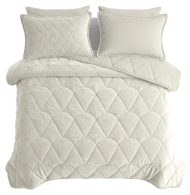 Imagen del producto de Sleeptime, edredón suave color beige, 200 x 200 cm, con fundas de almohada de lujo