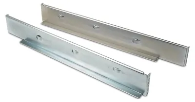 Productafbeelding van APC - Rackmontageset - Grijs - 48,3 cm (19") - geschikt voor artikelnummers: AR3103SP, AR3106SP, SMX3000HVTUS, SMX3000LVUS, SRT1000RMXLI, SRT1000RMXLI-NC
