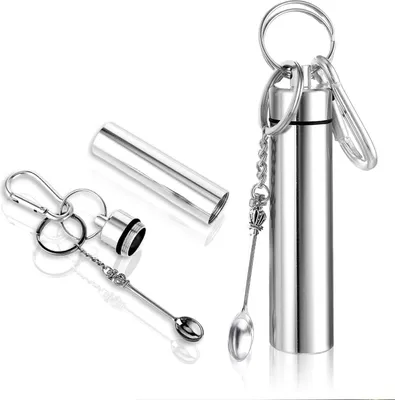 Produktbild von Mini Box Ohrreiniger Schlüsselanhänger Aluminium Aufbewahrung - tragbar für Reisen und Zuhause - silberfarben