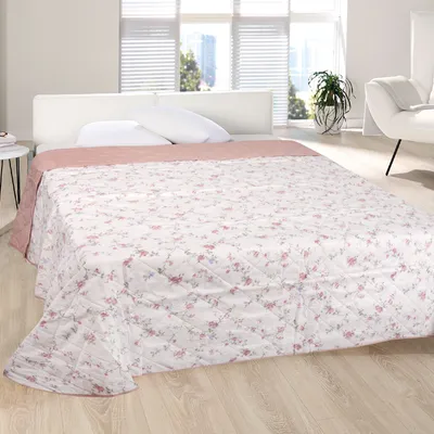 Produktbild von Tagesdecke XXL (220x240 cm) mit wattierter Zwischenlage, Wendedecke im Design: Florina
