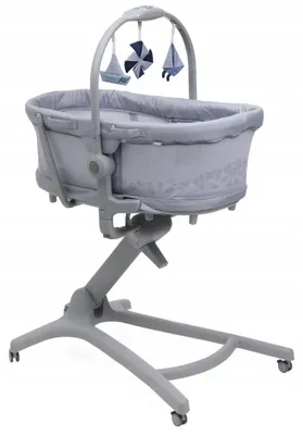 Produktbild von Babywippe Chicco Baby Hug Pro 5in1 grau-silber mit Spielbogen und Spielzeug