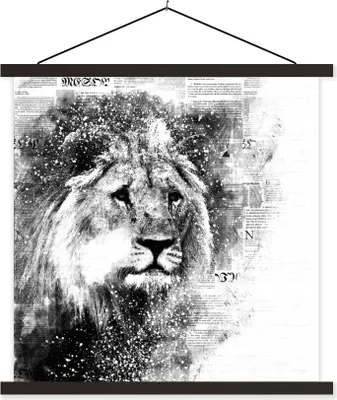 Produktbild von MuchoWow® Textilposter Löwe - Zeitung - Schwarz - Weiß 90x90 cm mit schwarzem Rahmen - Magnetisches