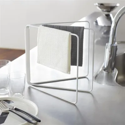 Produktbild von Yamazaki Handtuchhalter Tower 2787 weiß