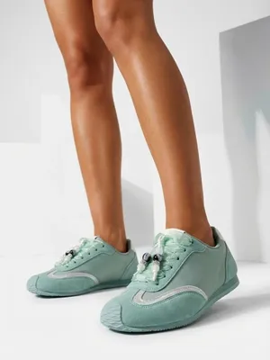 Produktbild von Sportliche Damenschuhe mit Glitzer Elizze, Größe 38