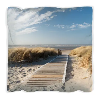 Produktbild von Wallario Premium Kissen, weiche Oberfläche, mit Motiv Auf dem Holzweg zum Strand, Größe: 30 x 30 cm, mit weißer Rückseite