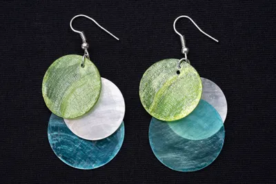 Produktbild von Perlmutt Ohrringe Miniblings Perlmuttscheiben Hippie Boho Blau Grün Weiß