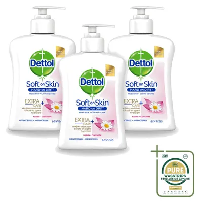 Productafbeelding van 3 x Dettol antibacteriële handzeep - Hydraterend, kamille - 250 ml - Voordeelverpakking - 3 stuks