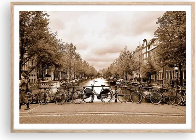 Produktbild von Gerahmtes Poster - Rahmen in heller Eiche - Kanal Fahrräder Amsterdam Zentrum - 100x70 cm - Wand Bild - Wanddeko - Wandbilder - Wandposter - Bilderrahmen - Bilder - Kunstdruck - P2NAA100x70-2971