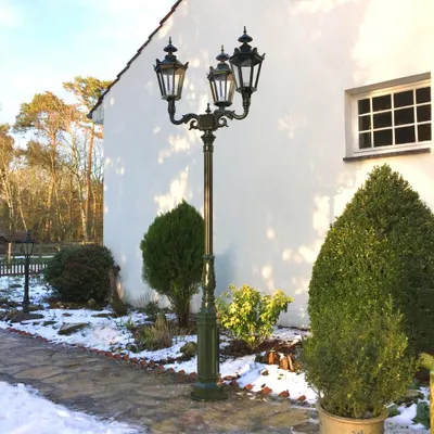 Produktbild von Dreiköpfige Gartenlampe wie antik Beleuchtung Aussenlampe Parkleuchte - H.283 cm
