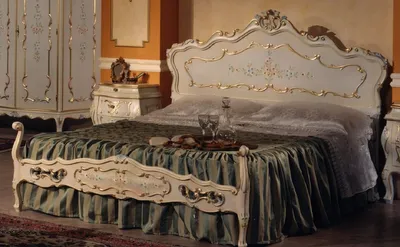 Produktbild von Casa Padrino Luxus Barock Doppelbett Elfenbein / Mehrfarbig / Gold - Prunkvolles Barockstil Massivholz Bett - Luxus Schlafzimmer Möbel im Barockstil - Luxus Qualität - Italy