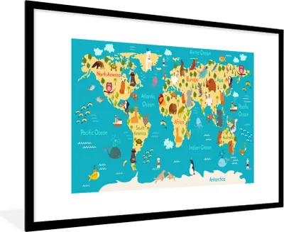 Produktbild von MuchoWow® Gerahmtes Poster Weltkarte - Kinder - Tiere - Gelb - Blau - Jungen - Mädchen 90x60 cm - Poster mit Schwarzem Bilderrahmen Wandposter Rahmen Foto Bilder - Wanddekoration - Fotos