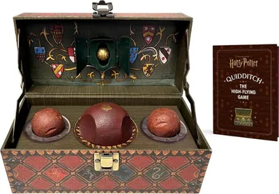Produktbild von Harry Potter Collectible Quidditch Set (Includes Removeable Golden Snitch!)