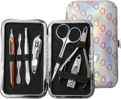 Image de Set de manucure Donegal avec 7 accessoires de qualité pour un soin parfait des ongles