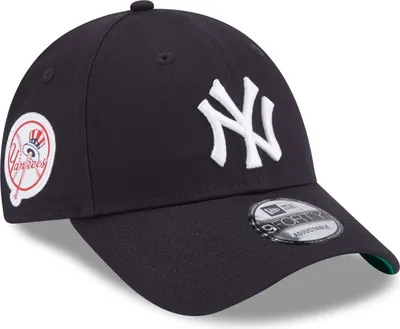 Produktbild von New Era 9FORTY Cap New York Yankees Team Sidepatch black