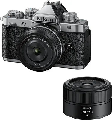 Image de NIKON Zf Silver + Objectif NIKKOR Z 40mm f/2 SE + Z 28mm f/2.8