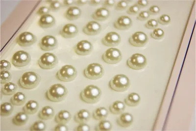 Obrázek produktu pro Nálepka Strass - perly - bílá