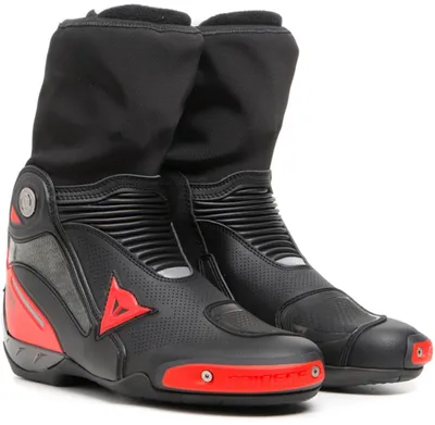 Produktbild von Dainese AXIAL GTX Sportschuhe schwarz/rot Größe 41 335716