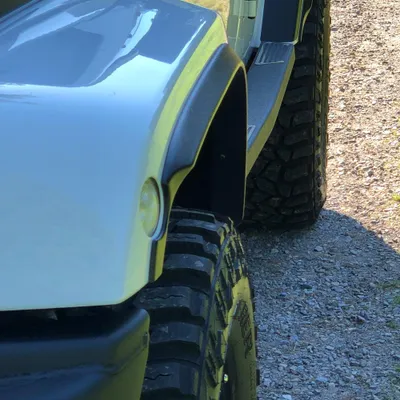 Zdjęcie produktu dla Poszerzenie błotników 2,5 cm z przodu + z tyłu Jeep Wrangler JK 07-18