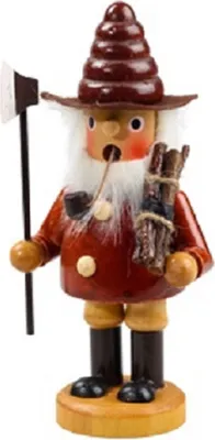 Räuchermännchen Holzfäller mit roter Jacke, eine braune Mütze und trägt ein Bündel Holz und eine Axt