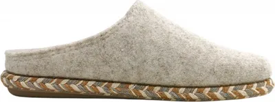 Imagen del producto de Zapatos de mujer Toni Pons, tipo zapatillas para estar en casa, color beige, para uso casual
