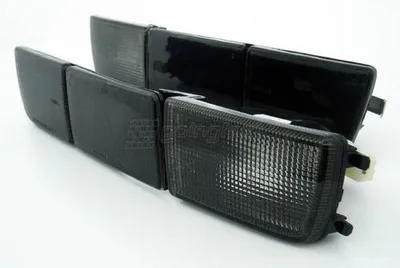 Für VW Golf 3 III MK3 / Vento 1991-99 2x Blinker Frontblinker Blenden SCHWARZ in der Farbe SCHWARZ von Goingfast