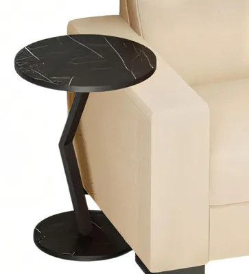 Image de Table d'appoint en bois noir style moderne et élégant