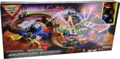 Image de Monster Jam, set de jeu Supercharge Speedway, avec les camions Megalodon et EL Toro Loco à l'échelle 1:64, circuit de cascades motorisées plein d'action avec rampes, éclairage et nombreux accessoires, dès 3 ans