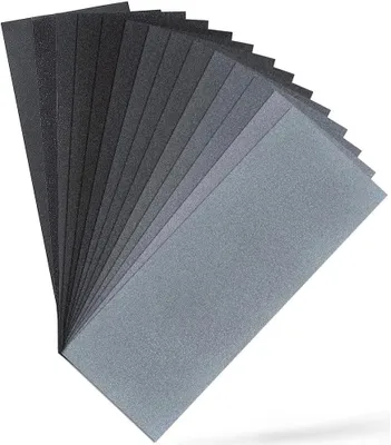 Produktbild von Schleifpapier Set mit 14 Stück, Körnungen von 400 bis 2000, für Nass- und Trockenschliff, geeignet für Auto, Holz, Stein, Lack, Metall und Glas, 23 x 9 cm