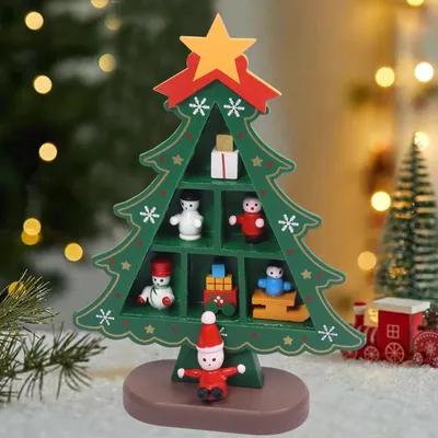Holz-Weihnachtsbaum mit 7 Deko-Accessoires, 15 cm, grün