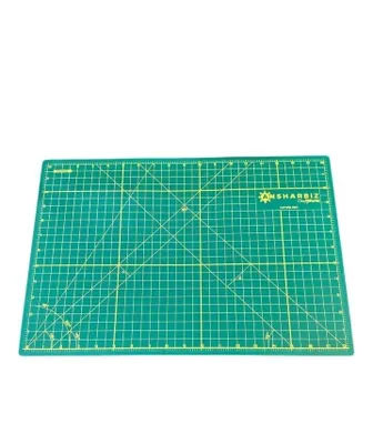 Produktbild von Schneidematte A3 grün 5 lagig Schneideunterlage Bastelmatte selbstheilend