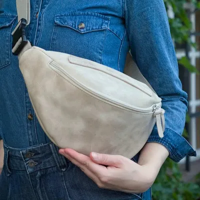 Produktbild von Große, hellbeige Vintage-Leder-Gürteltasche für Damen NX19