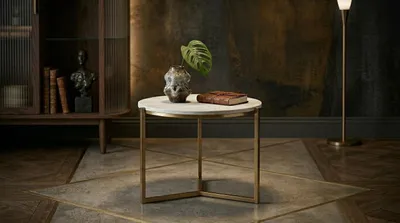 Immagine prodotto di Tavolino elegante con piano in marmo e struttura in metallo