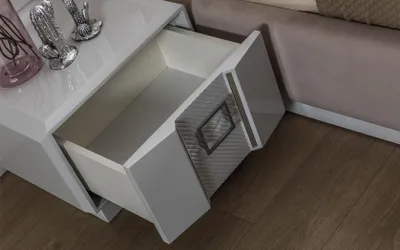 Produktbild von Schlafzimmer Set Luxus Komplettes Bett 2x Nachttisch Modern Möbel 3tlg Neu
