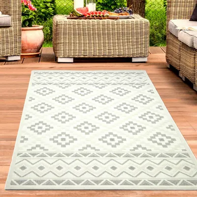 Zdjęcie produktu dla Wewnętrzny i zewnętrzny dywan sizalowy z kwadratami i trójkątami w kolorze kremowym - 120x170 cm